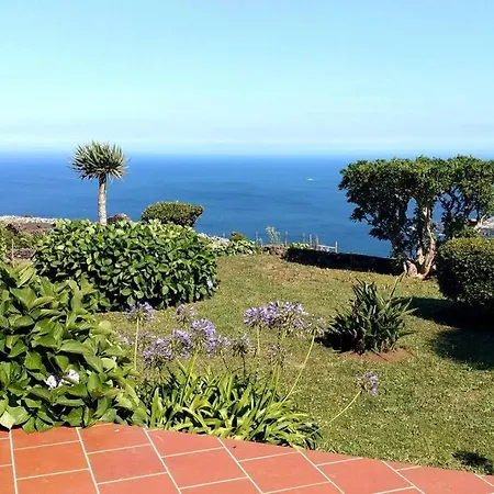 Cedros Villa